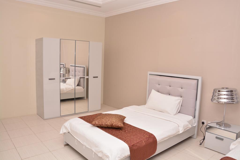 Janadriyah Suites 13 Nadinah Exterior foto